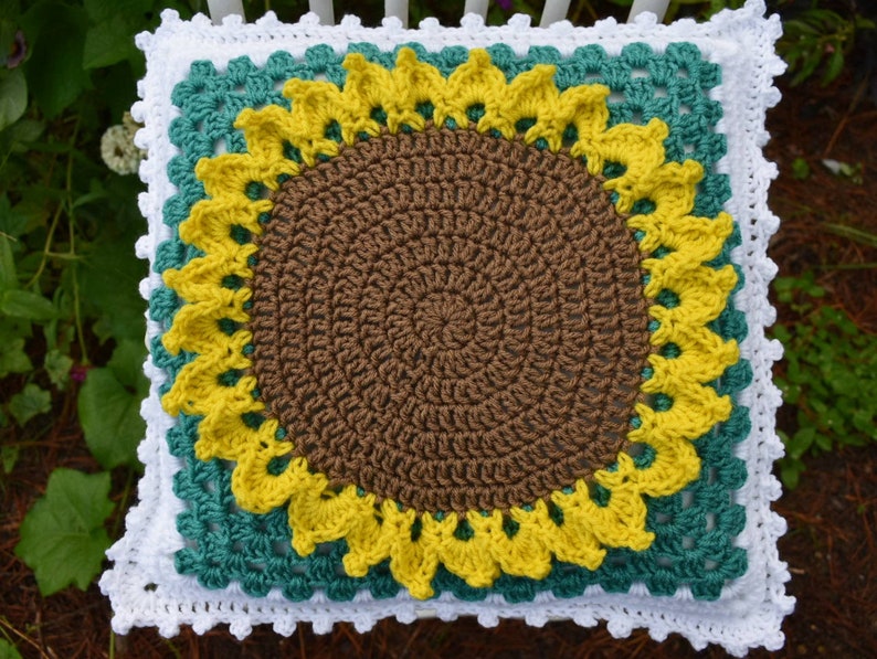 Sunflower Cushion Cover Crochet Pattern