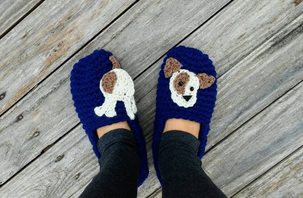Crochet Slipper Pattern, Dog Applique, US Women Size 5-12 (PDF Pattern)