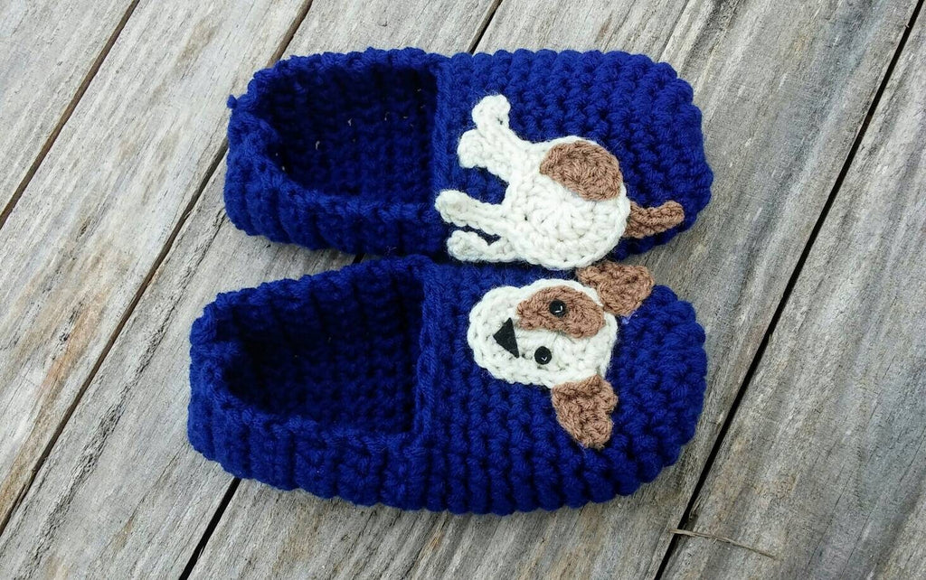 Crochet Slipper Pattern, Dog Applique, US Women Size 5-12 (PDF Pattern)
