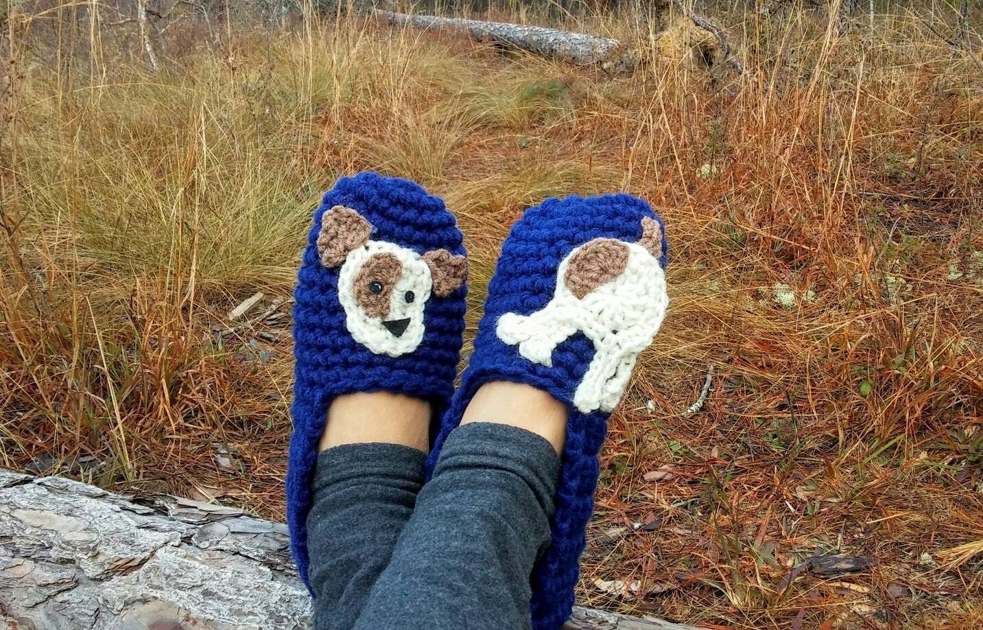 Crochet Slipper Pattern, Dog Applique, US Women Size 5-12 (PDF Pattern)