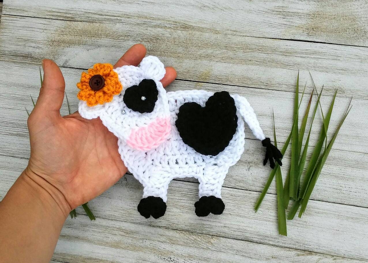 Bella Cow Applique Crochet Pattern, Farm Decoration (PDF Pattern)