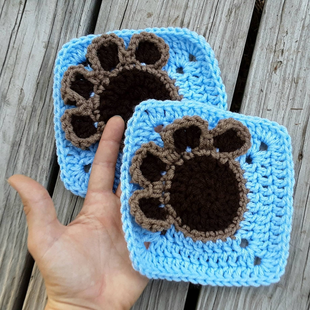Paw print granny square easy crochet pattern, pet paw print design afghan block, crochet footprint pattern, beginner crochet granny square