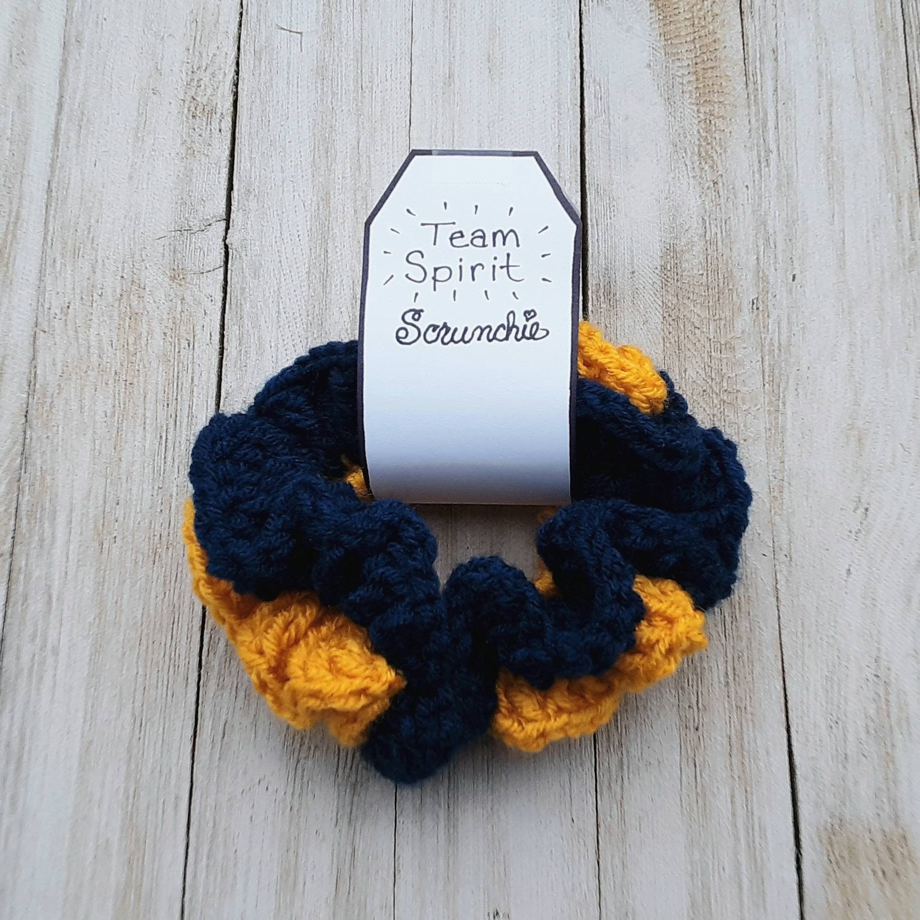 Team Spirit Scrunchie Crochet Pattern, Easy Beginner Project (PDF Pattern)