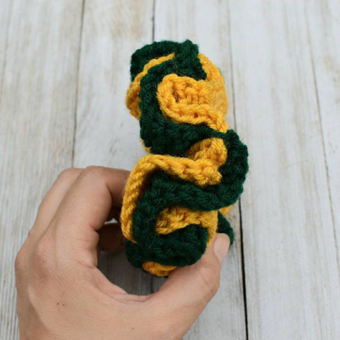 Team Spirit Scrunchie Crochet Pattern, Easy Beginner Project (PDF Pattern)