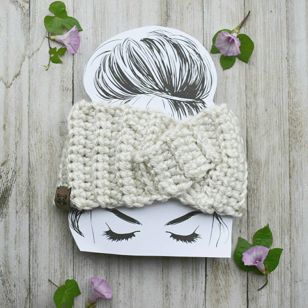 Crochet Half Twist Headband Pattern, Easy Twisted Ear Warmer (PDF Pattern)