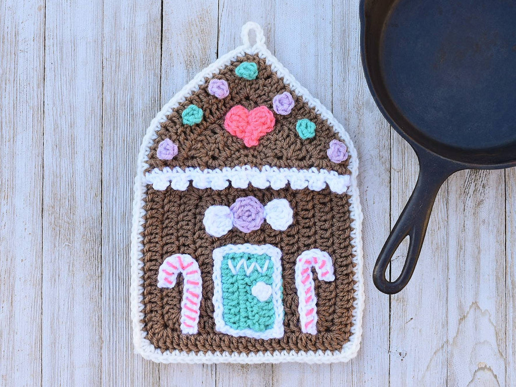 Gingerbread House Crochet Potholder Pattern, Seasonal Kitchen Decor (PDF Pattern)