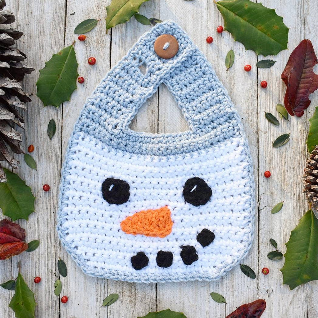Snowman crochet baby bib digital pattern, instant download pdf, holiday crochet newborn gift