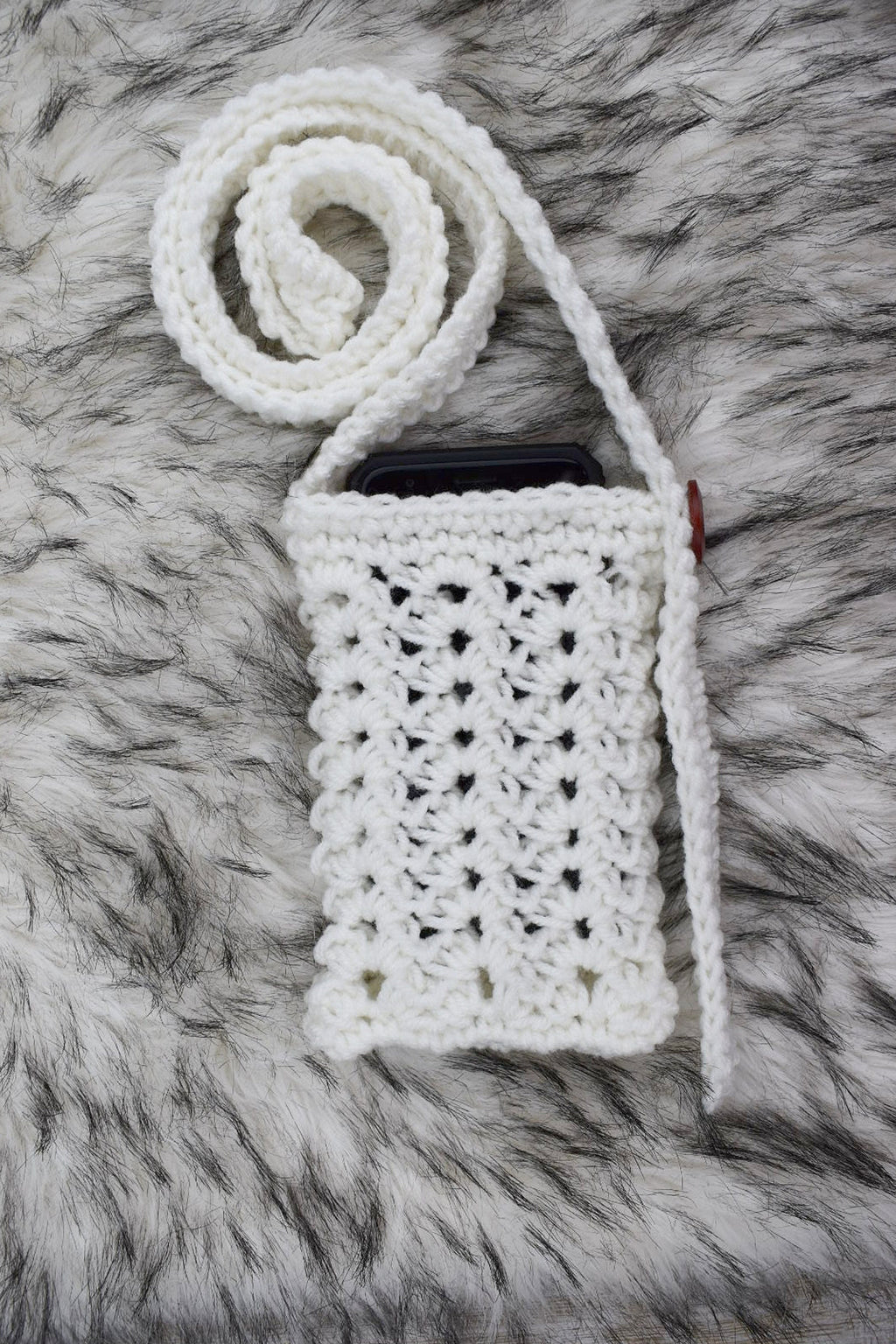 Crochet Phone Bag Pattern – Easy Crossbody Purse (PDF Pattern)