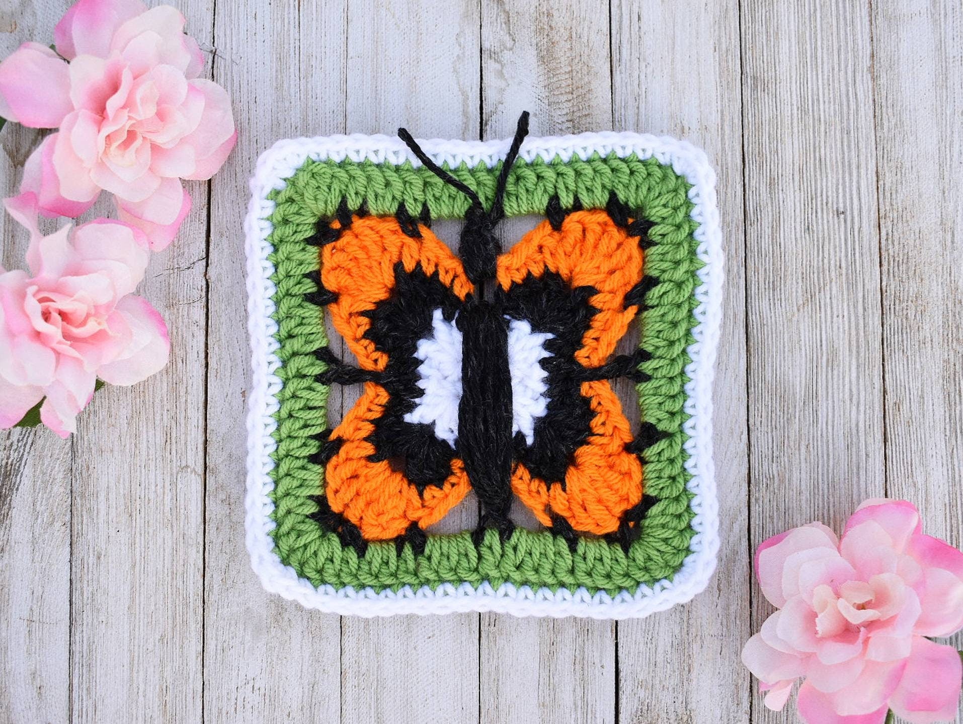Butterfly Granny Square Crochet Pattern – Afghan Block (Digital Download)