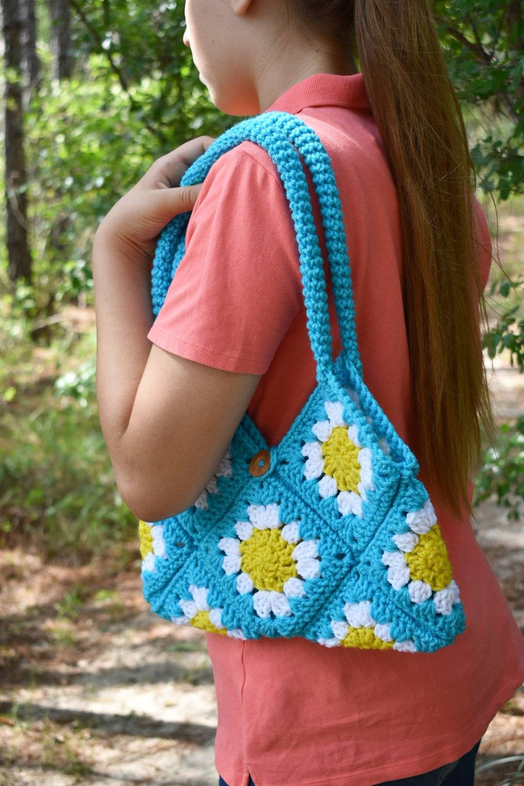 Daisy Flower Granny Square Crochet Bag Pattern – PDF Tutorial