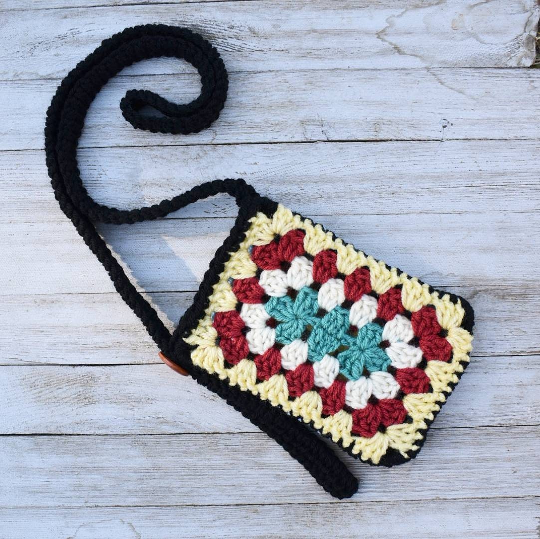 Crochet Granny Square Phone Bag Pattern, Crossbody Purse (PDF Pattern)