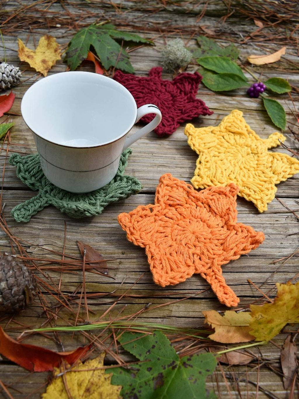 Autumn Leaf Crochet Coaster Pattern, Fall Home Decor (PDF Pattern)