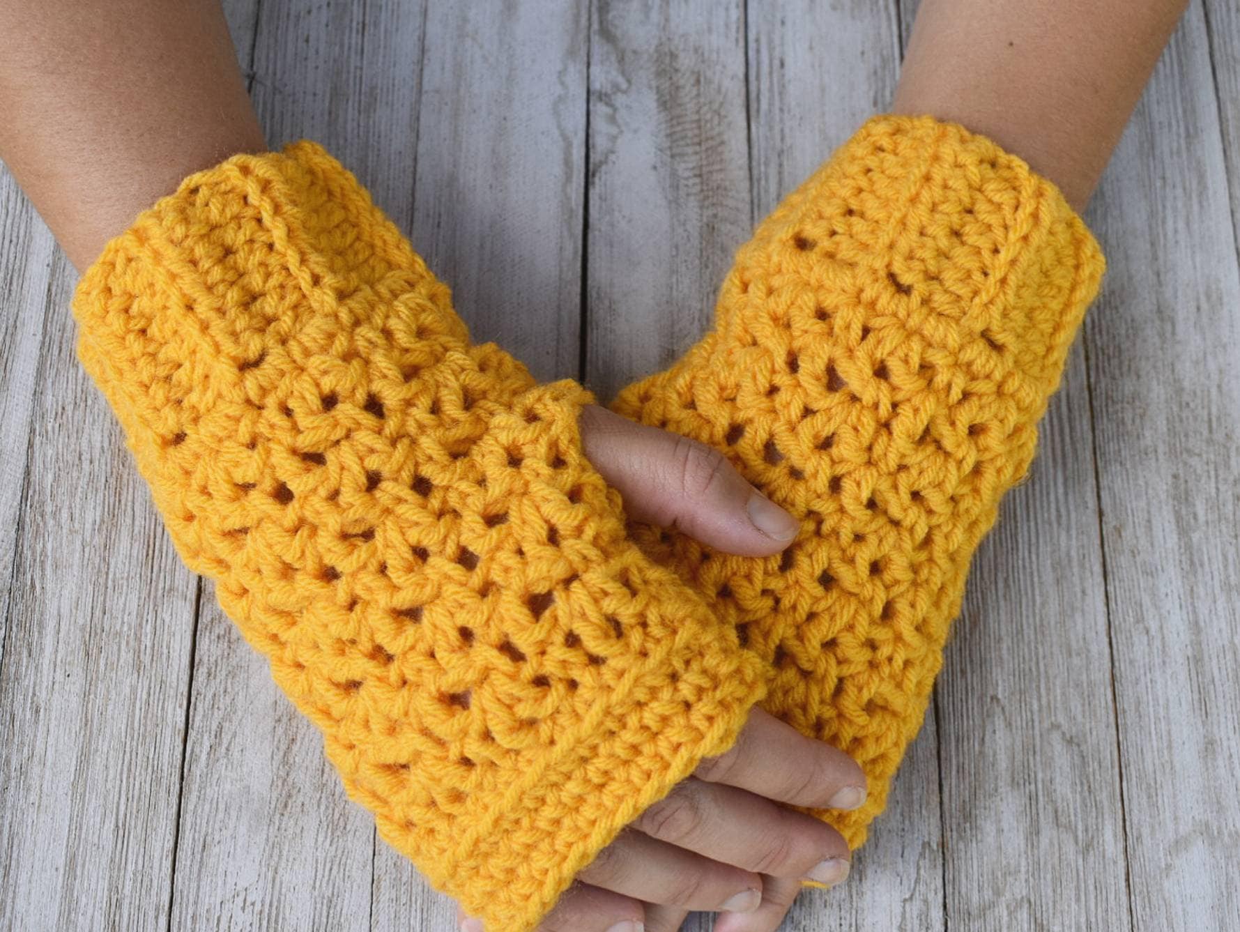 Crochet Fingerless Gloves Pattern, Easy Women's Mittens (PDF Pattern)