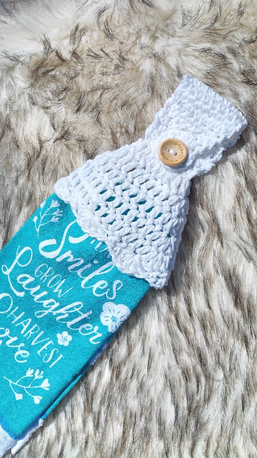 Crochet Towel Topper Pattern, Easy Skill Level (Digital Download)