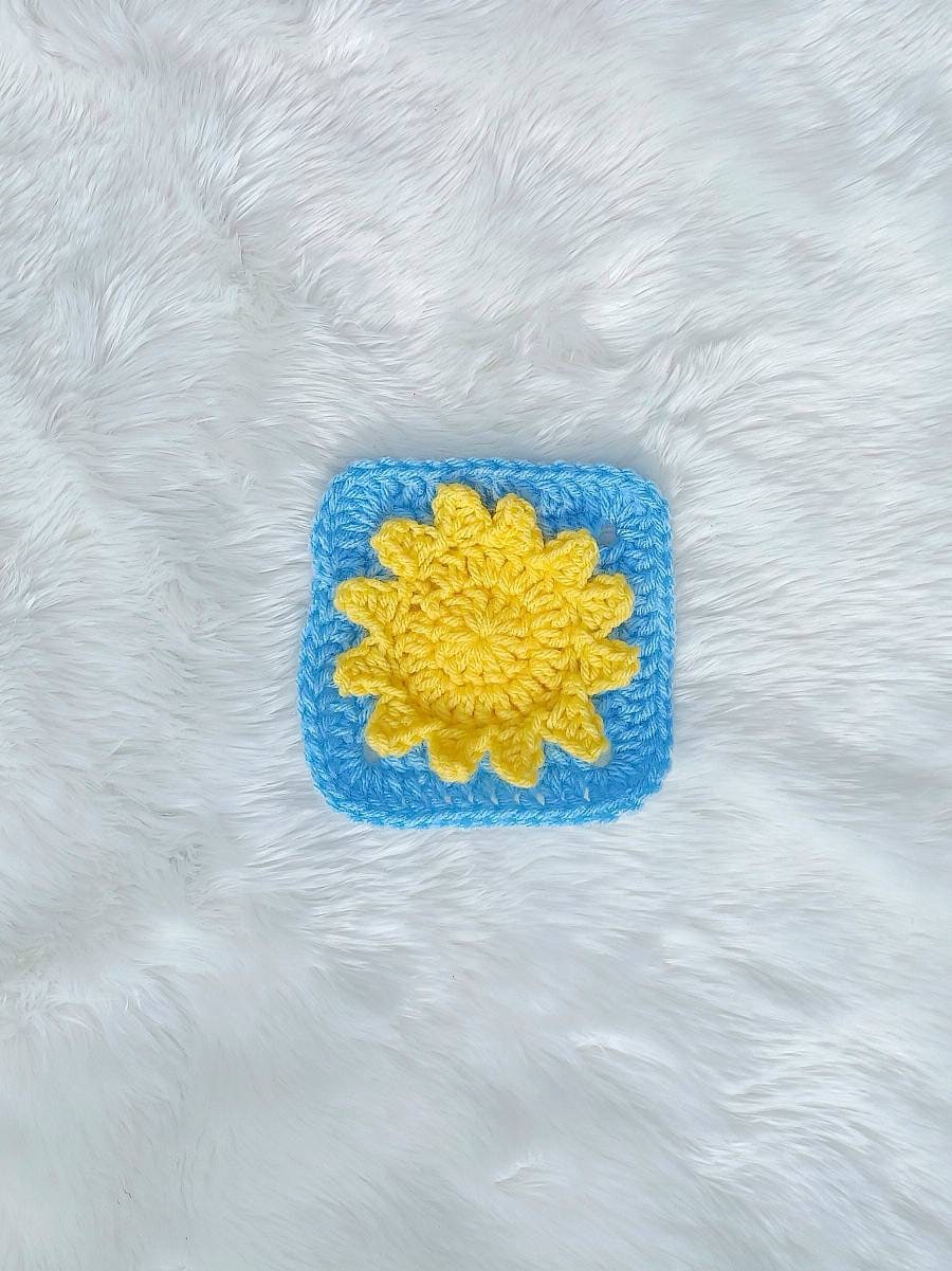 Sunshine Granny Square Crochet Pattern, Sunny Afghan Block (PDF Pattern)