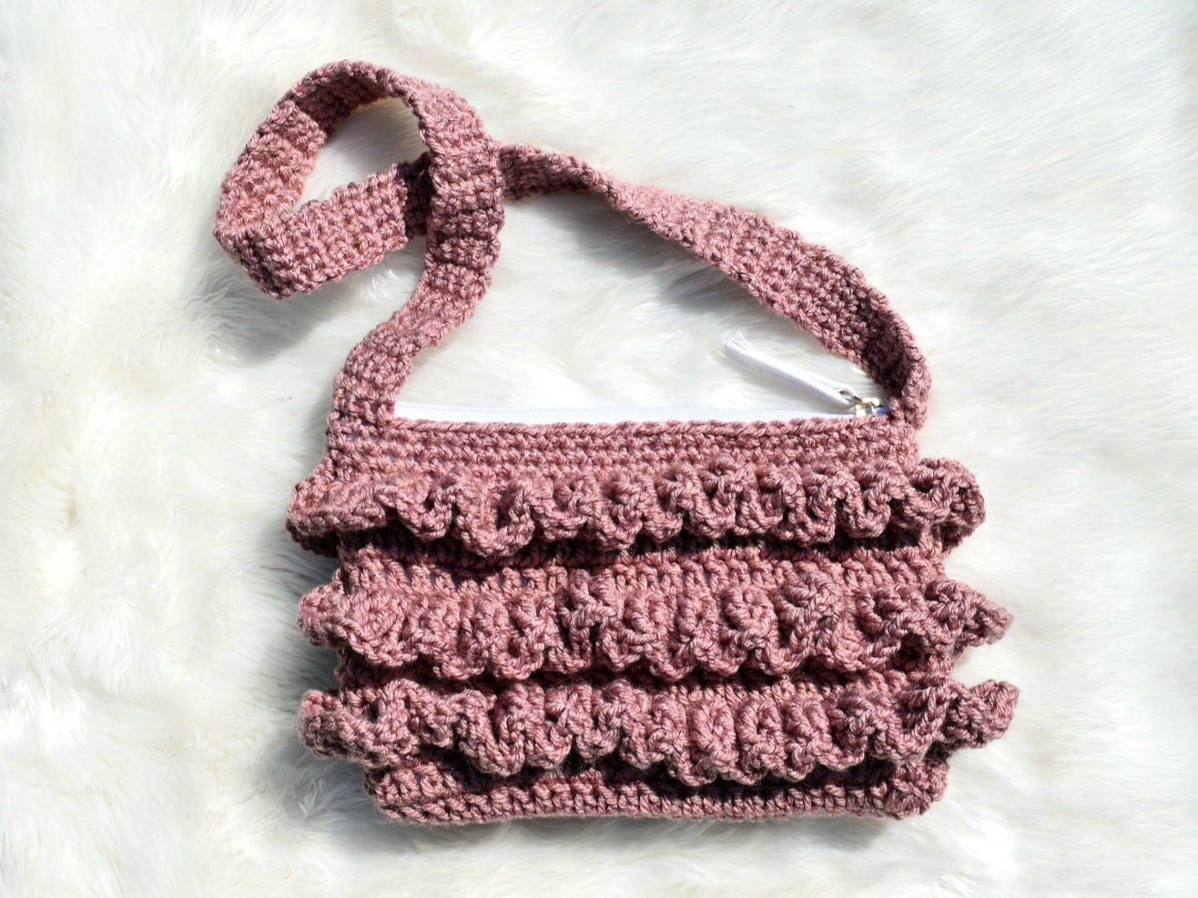 Ruffle Handbag Crochet Pattern, Easy Beginner Purse (PDF Pattern)
