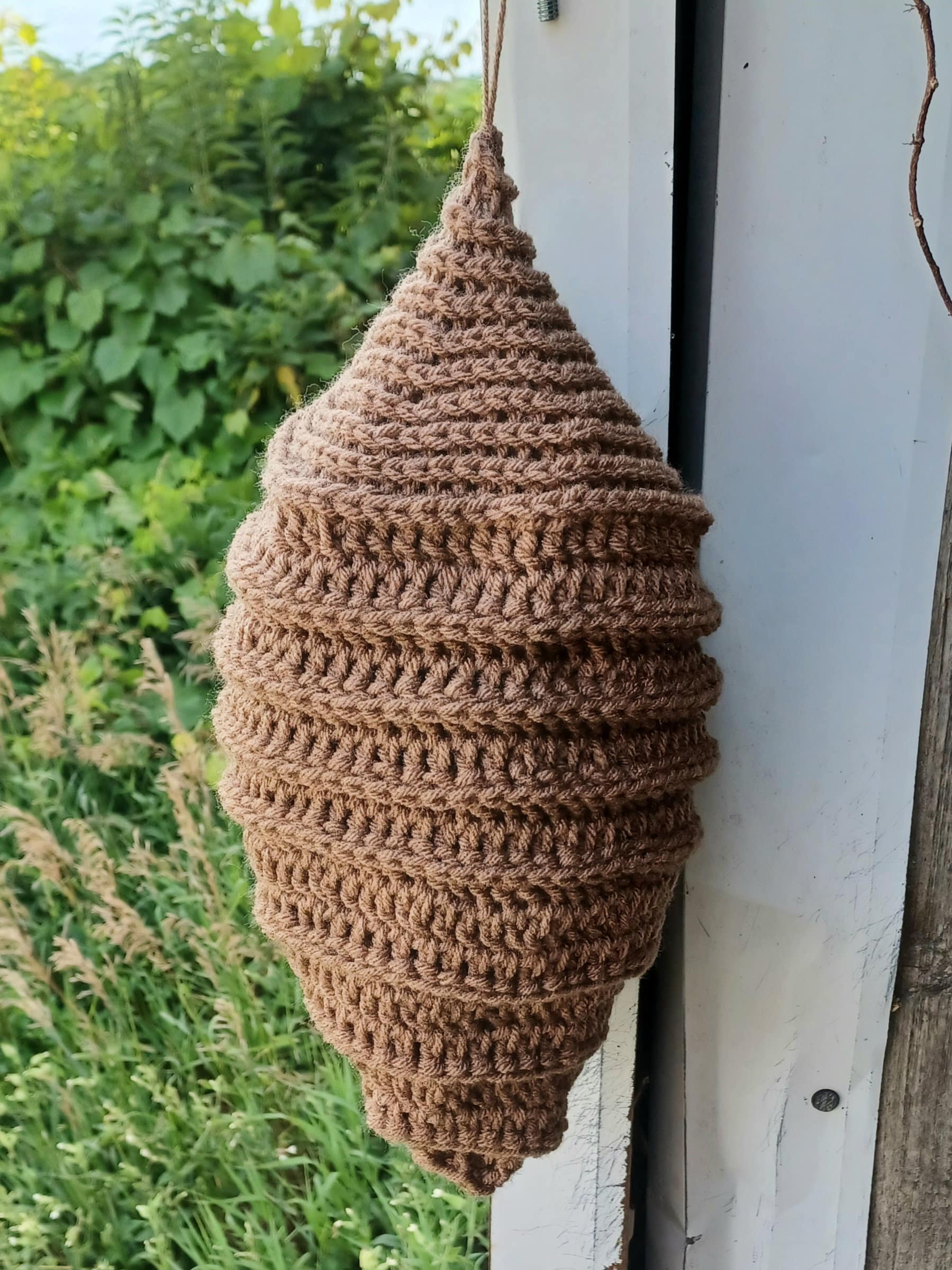 Crochet Decoy Wasp Nest Pattern, Natural Bee Repellent (Digital Download)