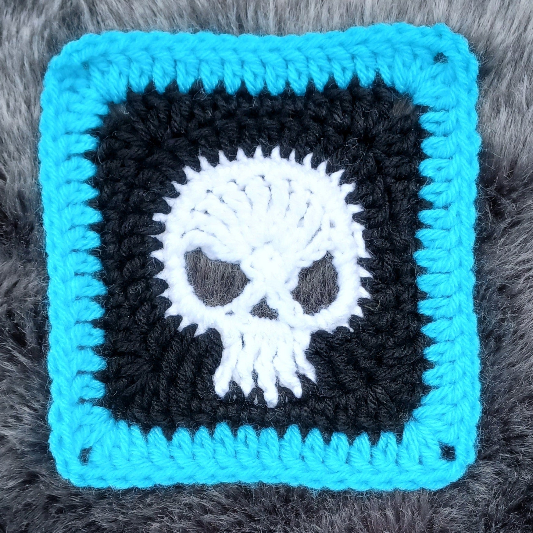 Skull Granny Square Crochet Pattern, Halloween Afghan Block (PDF Pattern)