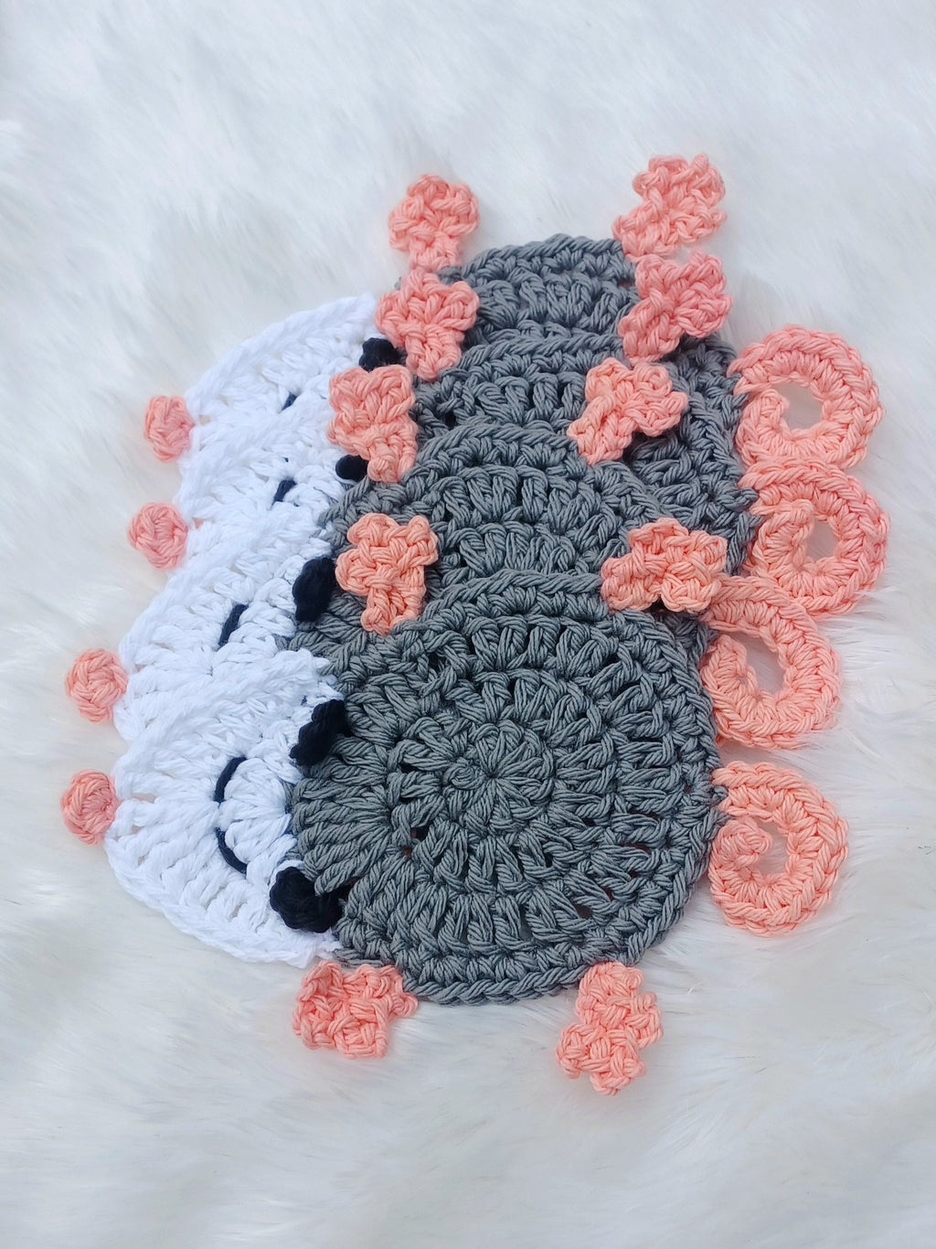 Possum Coaster digital crochet pattern, instant download crochet animal mug rug instructions, Opossum crochet applique