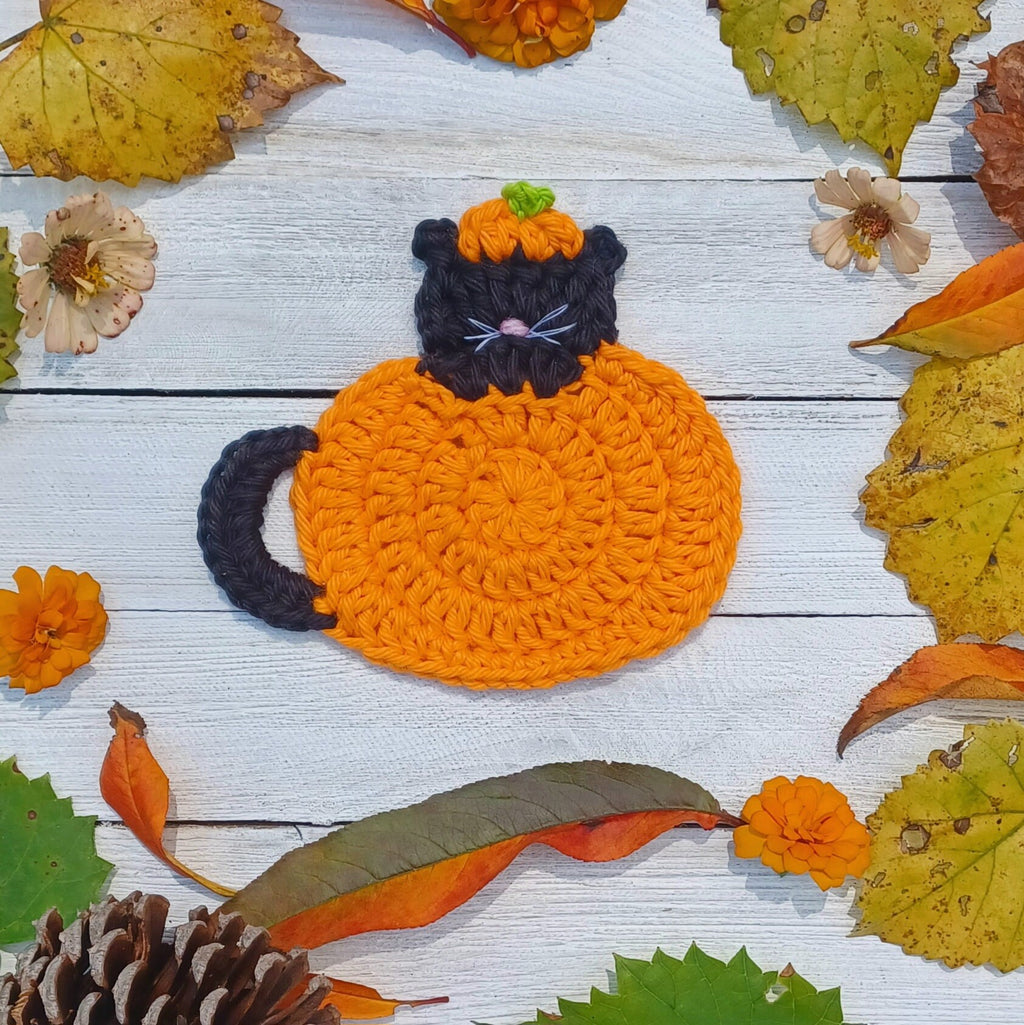 Boo Kitty Pumpkin Crochet Coaster Pattern, Halloween Mug Rug (PDF Pattern)