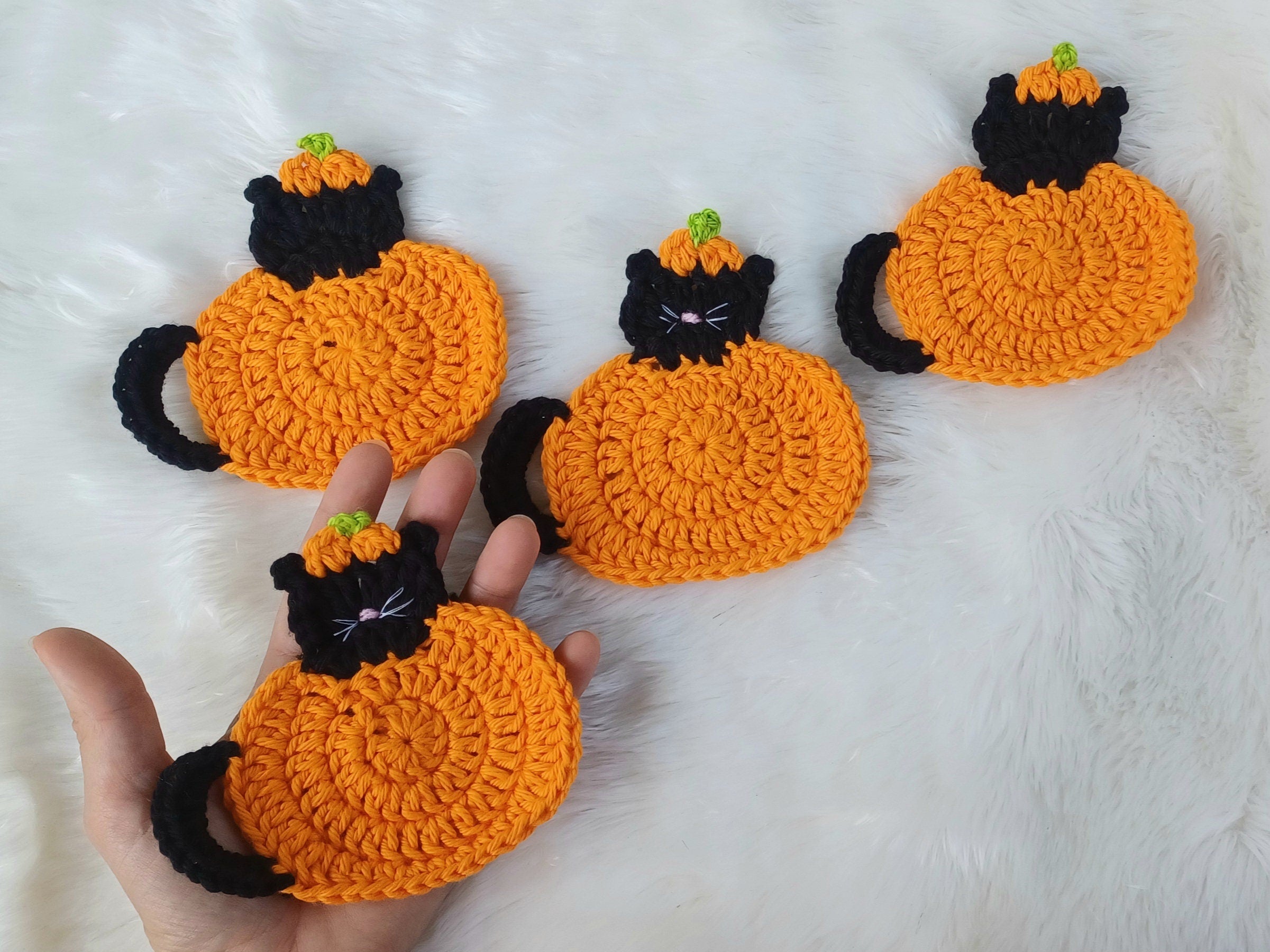 Boo Kitty Pumpkin Crochet Coaster Pattern, Halloween Mug Rug (PDF Pattern)