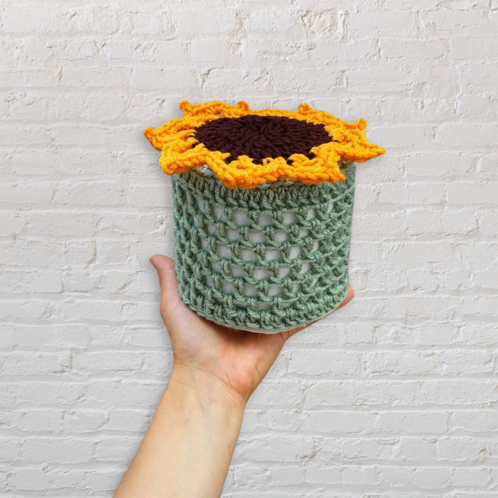 Crochet Sunflower Toilet Paper Cover Pattern (PDF Pattern)