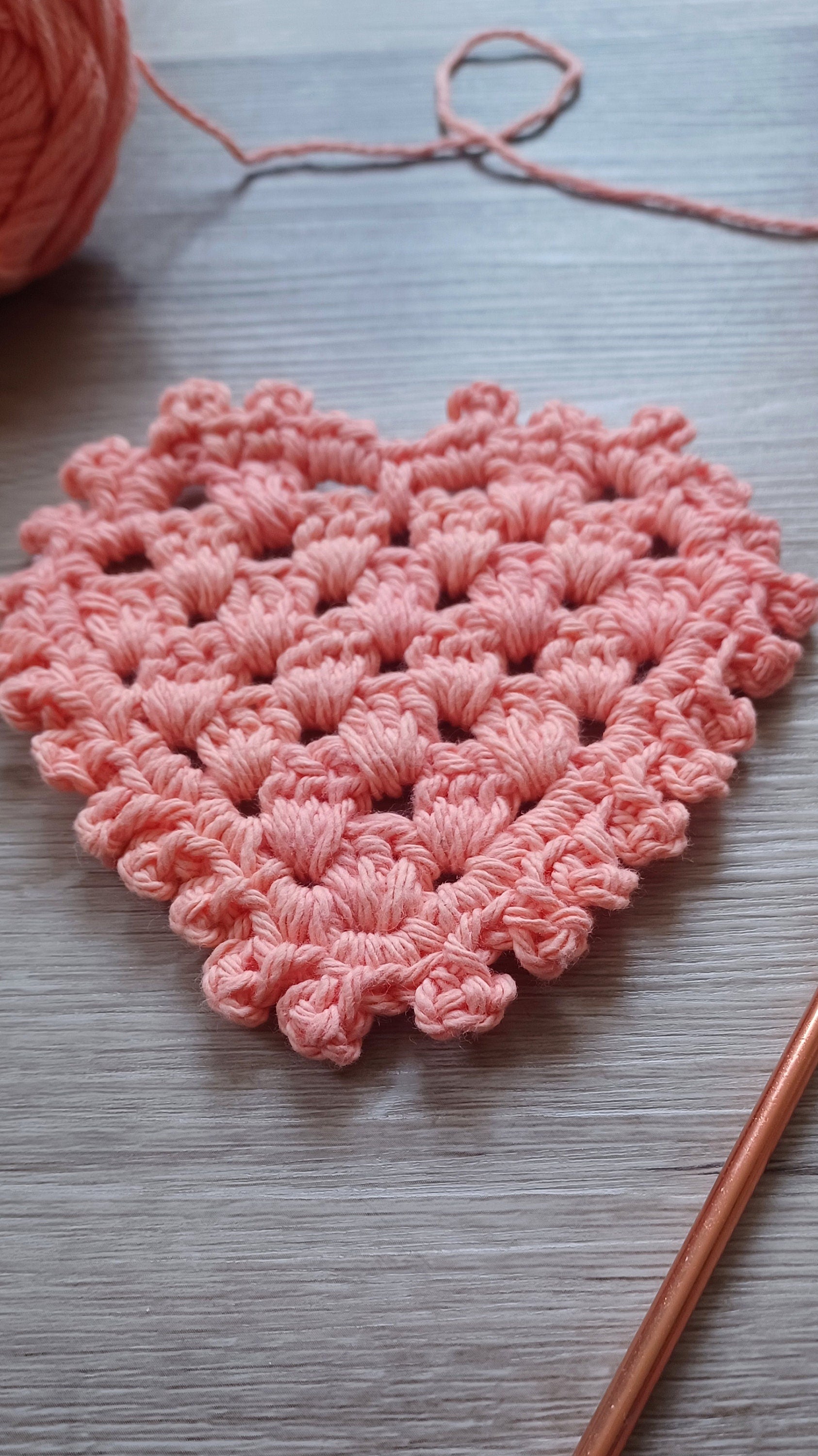 Picot Heart Coaster Crochet Pattern, Valentine Mug Rug (Digital Download)