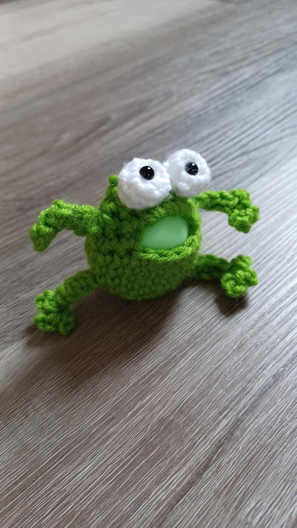 Crochet Burping Frog Pattern: Amigurumi Fidget Toy (PDF Pattern)
