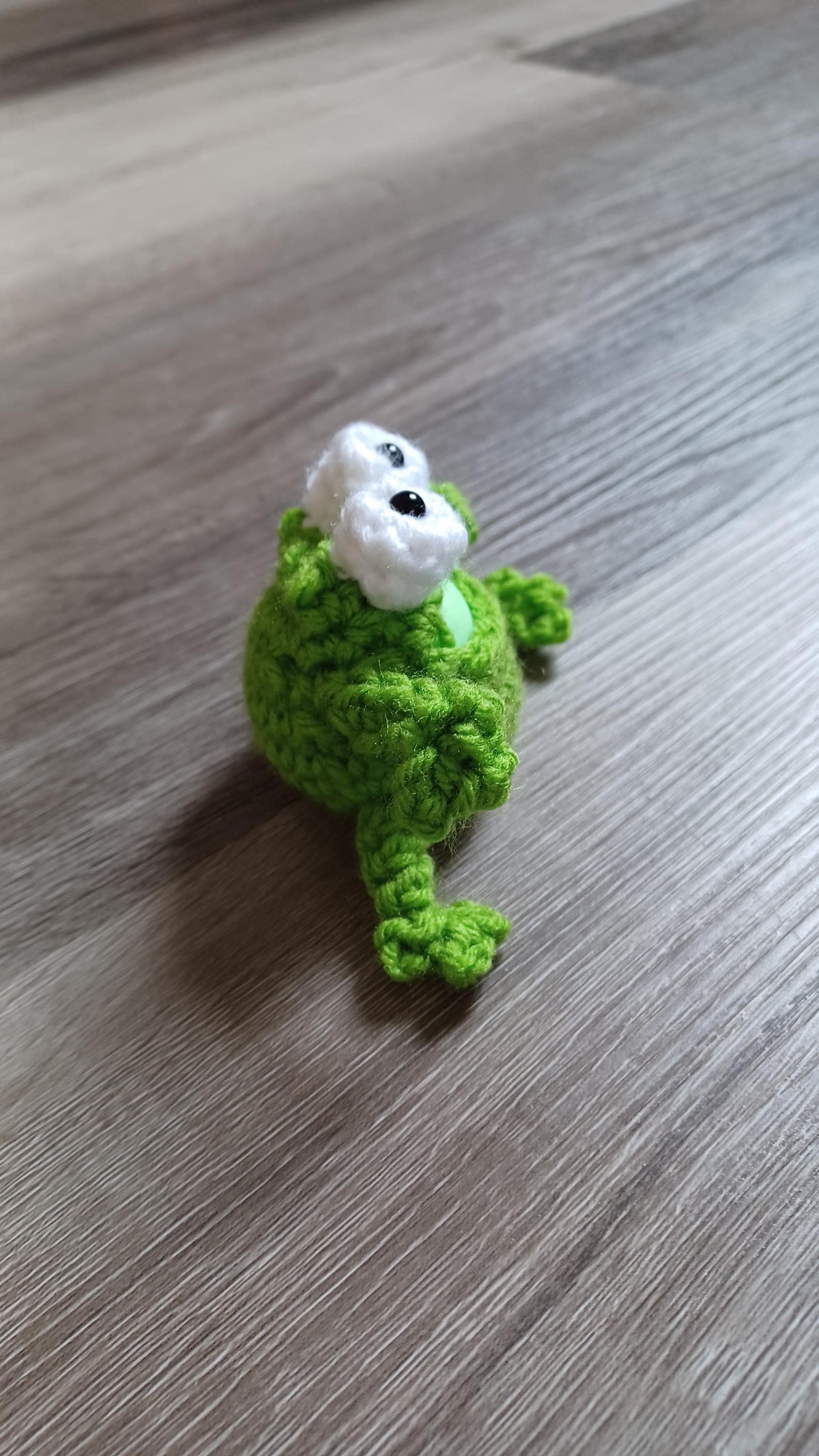 Crochet Burping Frog Pattern: Amigurumi Fidget Toy (PDF Pattern)
