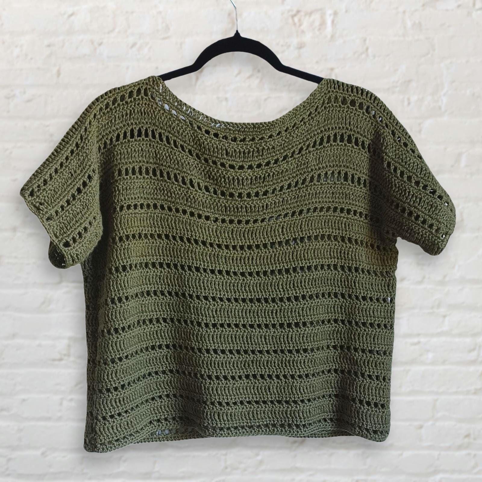 Molovo T-Shirt Easy Construction Crochet Pattern Fall Seasonal Top