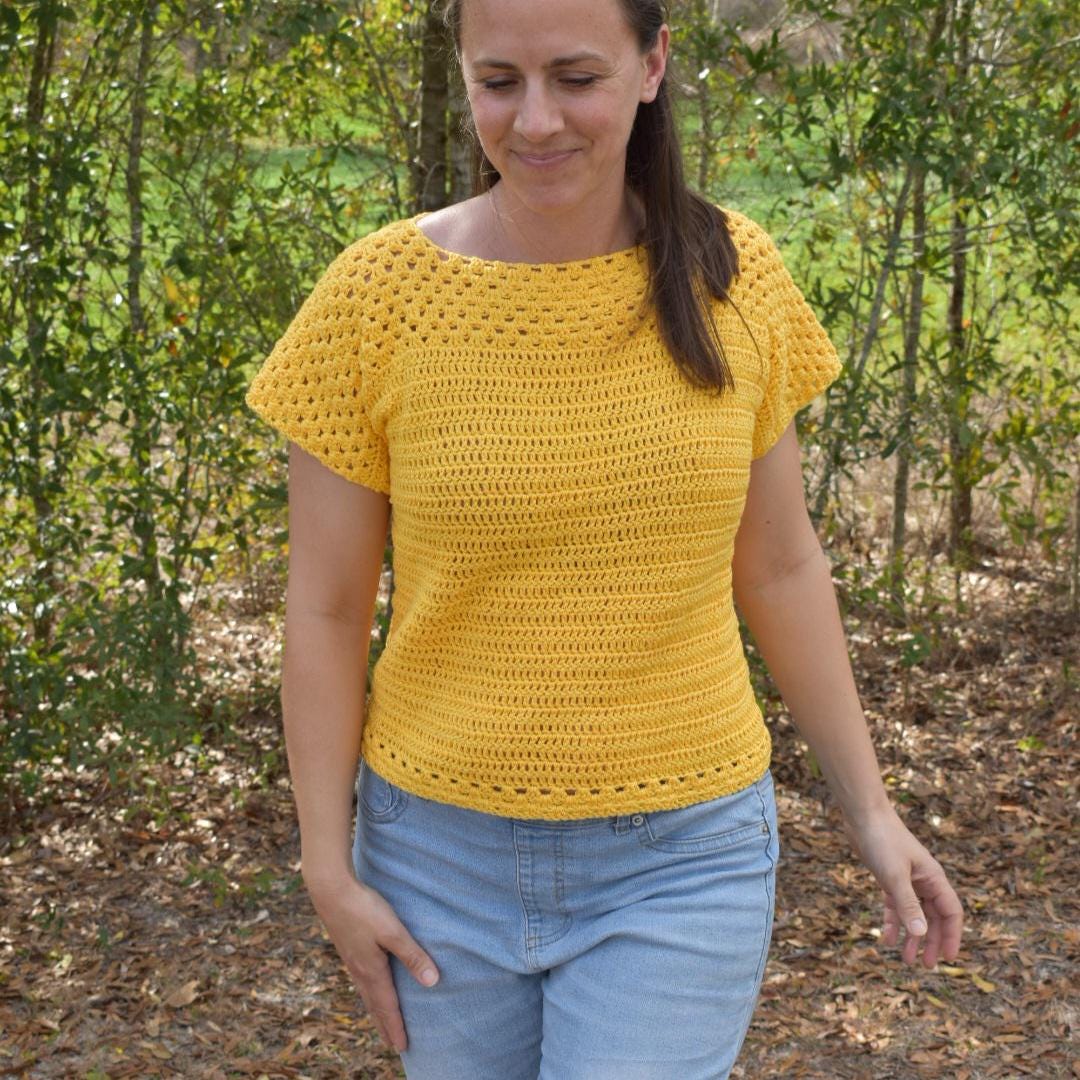Granny Stitch T-Shirt an Easy Single Panel Construction Digital Crochet Pattern with English instructions