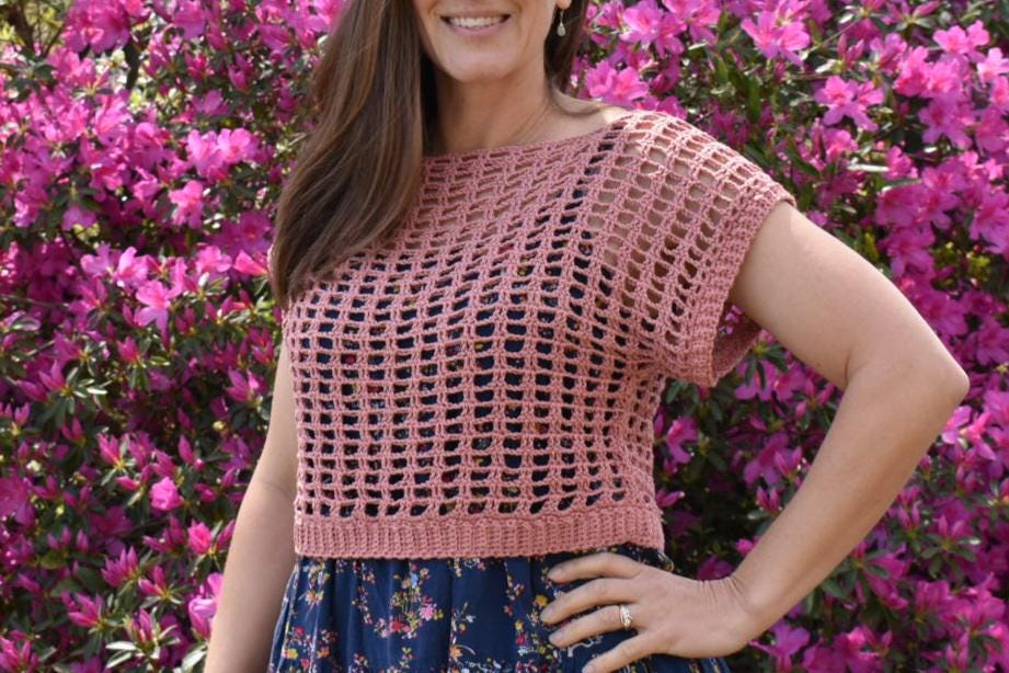 Spring Break Mesh T-Shirt a Single Panel Construction Digital Crochet Pattern with English instructions