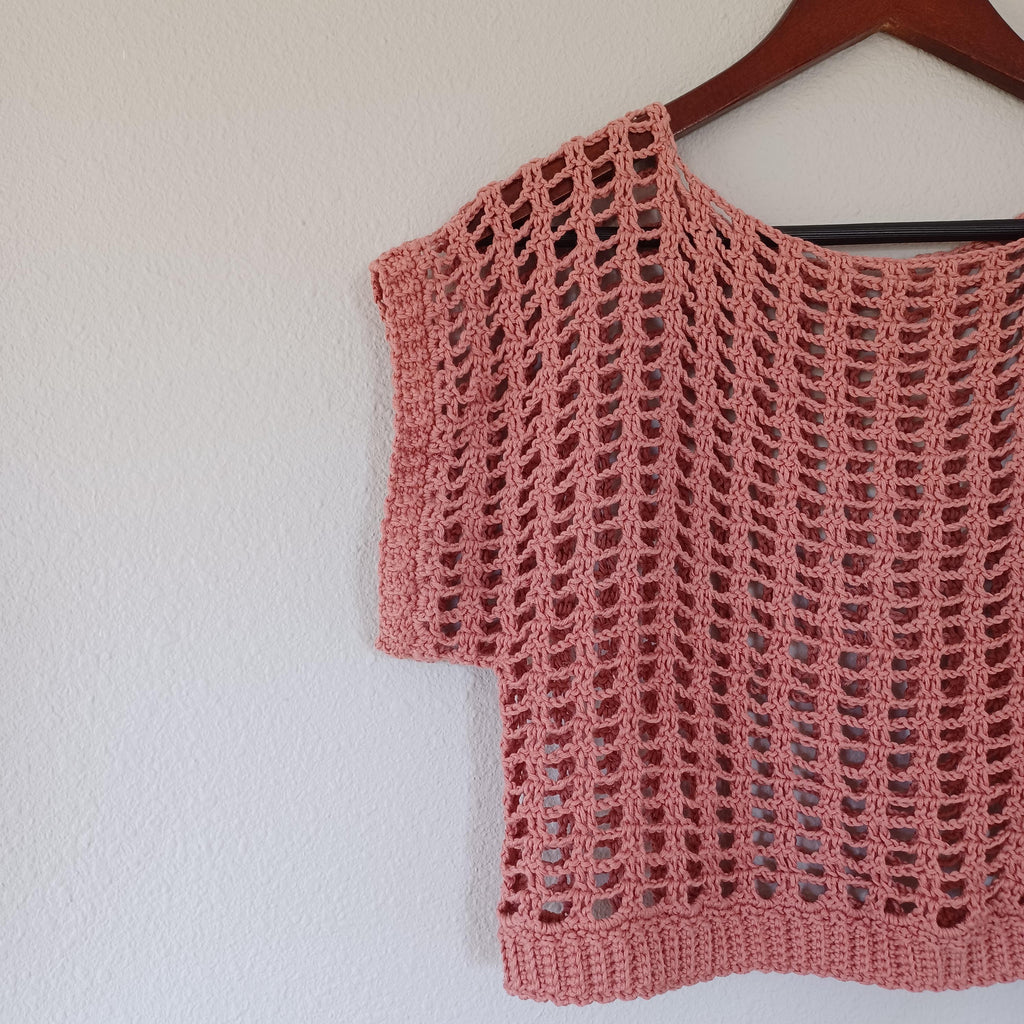 Spring Break Mesh T-Shirt a Single Panel Construction Digital Crochet Pattern with English instructions