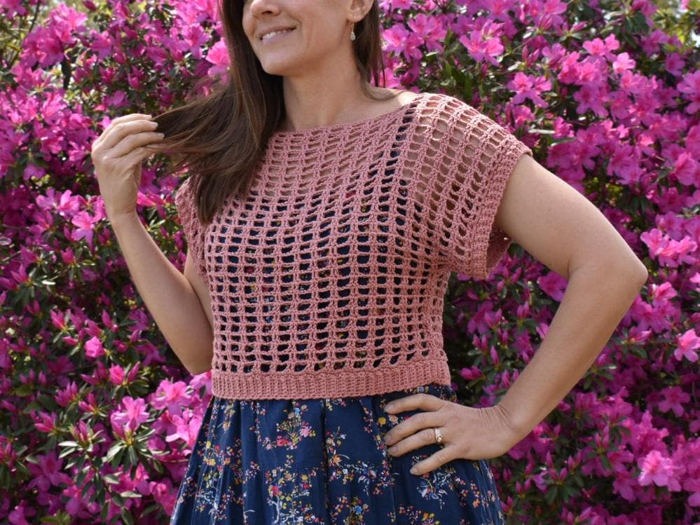 Spring Break Mesh T-Shirt a Single Panel Construction Digital Crochet Pattern with English instructions