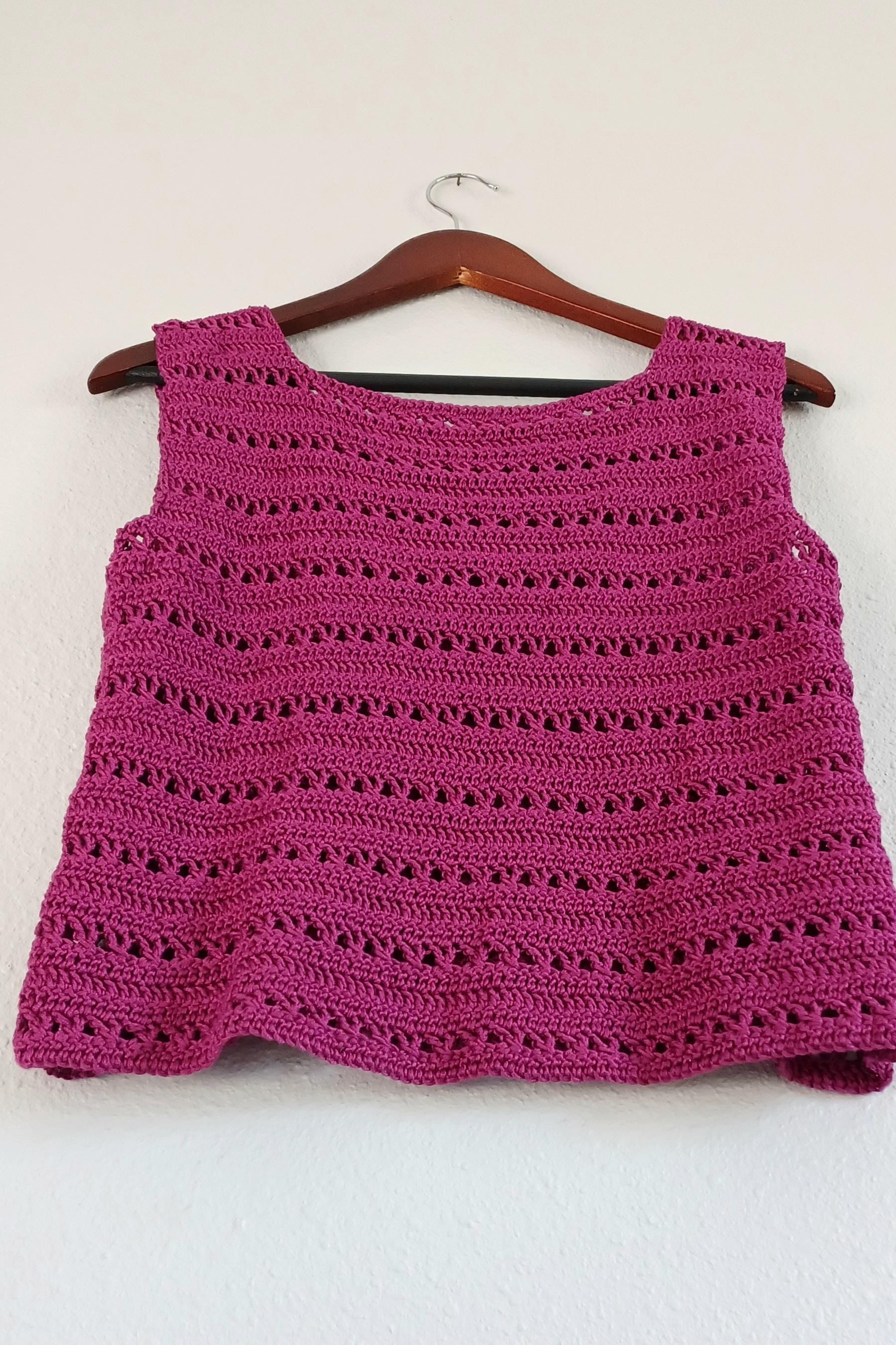 Crossed Trebles Tank Top an Easy Construction Digital Crochet Pattern with English instructions